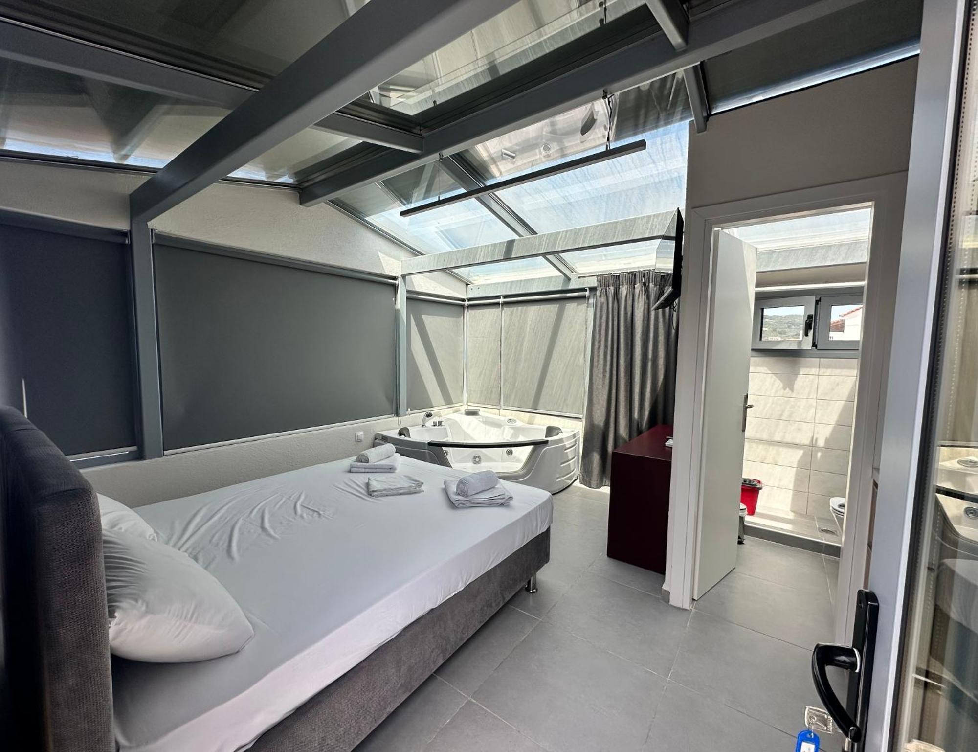 Skiathos Hills Studios Екстер'єр фото